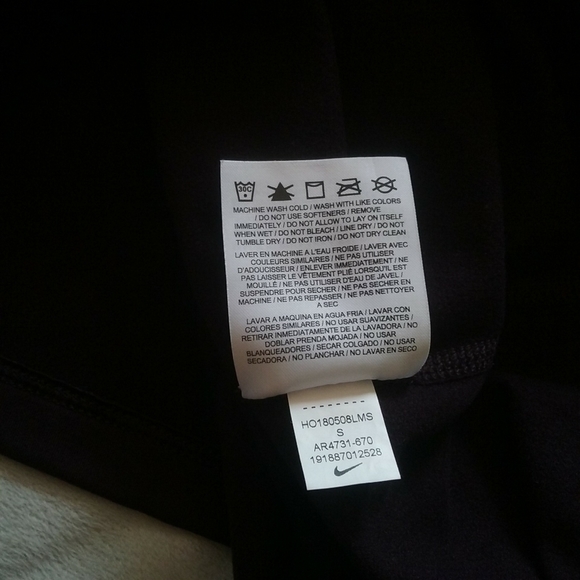 NIKE Pro NWOT Hyperwarm Cinch Neck Top Long-Sleeve Thermal Insulation - Picture 12 of 13